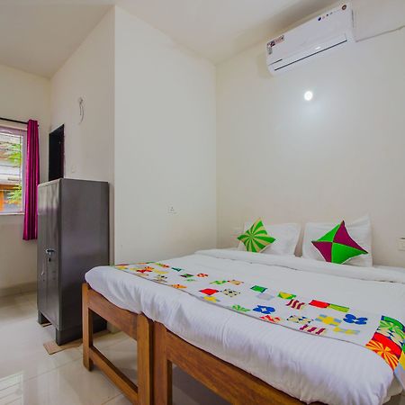 Oyo 13098 Home Studio Siolim Eksteriør bilde
