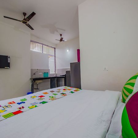 Oyo 13098 Home Studio Siolim Eksteriør bilde